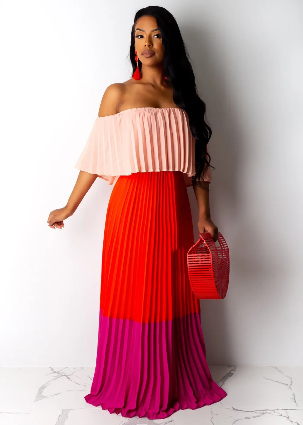 11481895424_1346420879