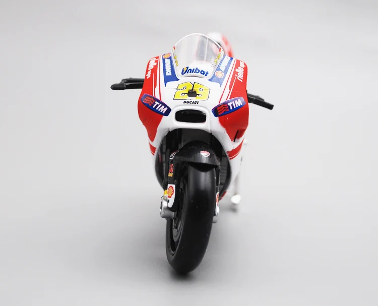 Maisto 1/18 1:18 Масштаб WGP 15 Ducati Desmosedici No29 гоночный мотоцикл Мотоциклы литье под давлением демонстрационные модели игрушки для мальчиков