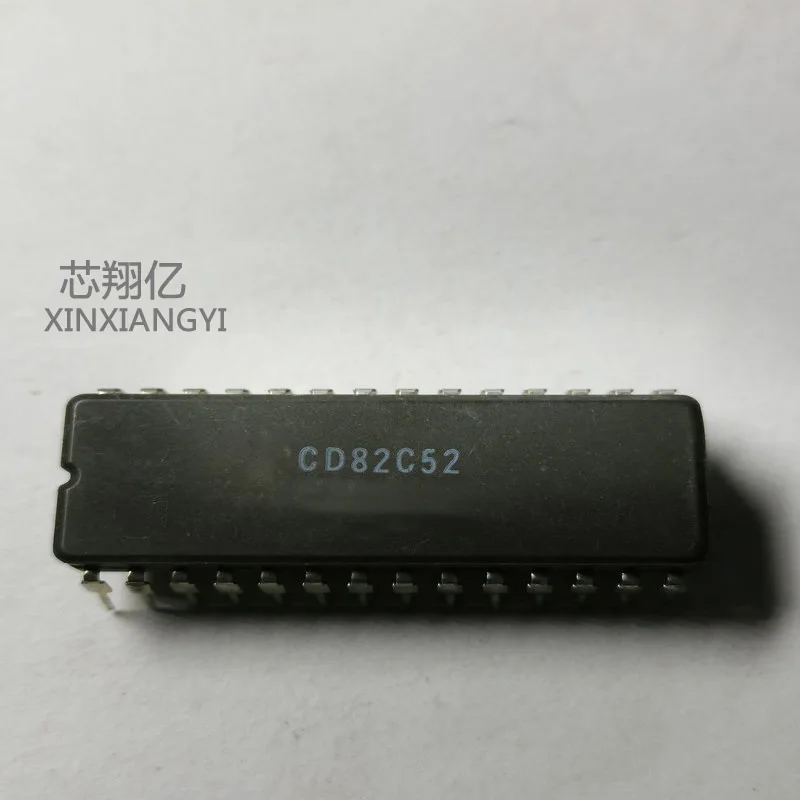 

CD82C52 CDIP