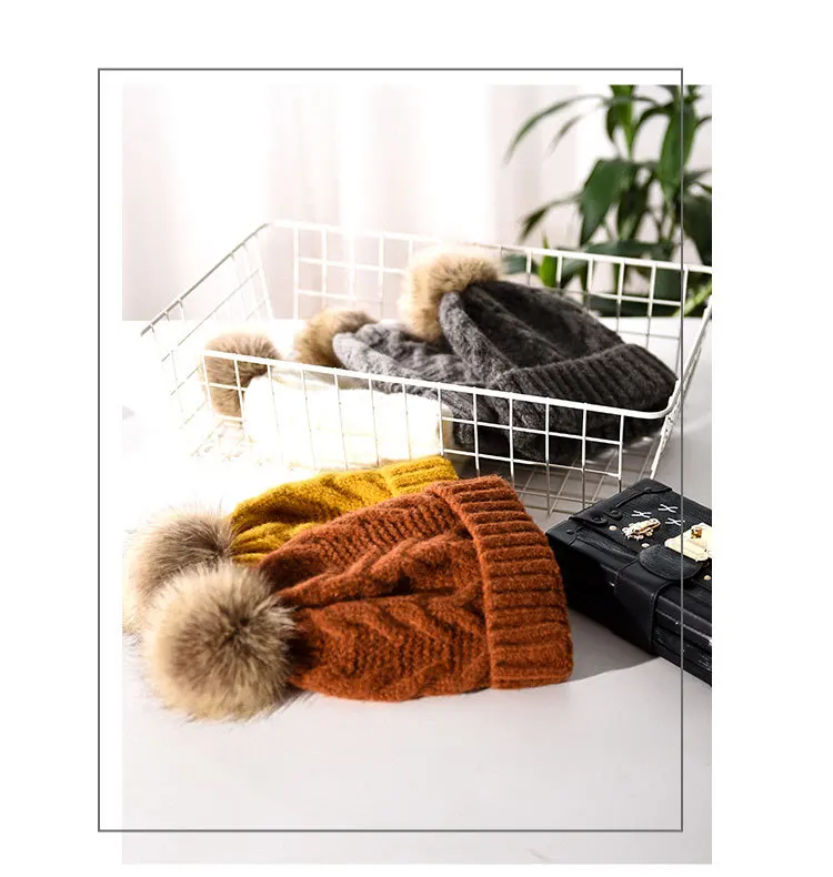 9536887861_1171174242