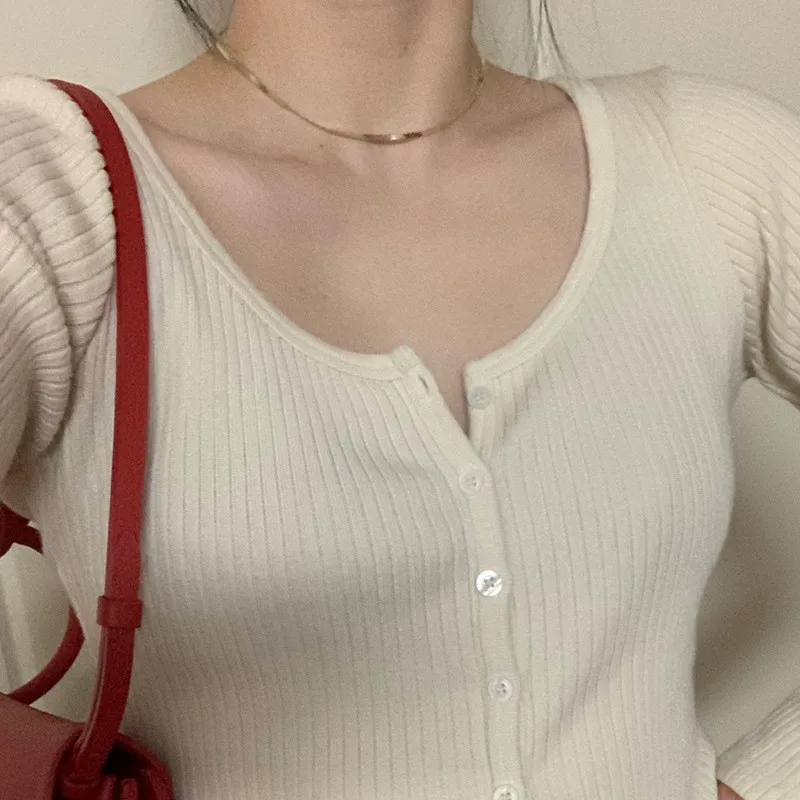 14535873576_214501499 (1)