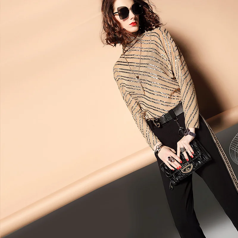 Women's Large Size Bat Long Sleeve Bright Silk Bottoming Shirt New High Collar Leopard Loose Shirt T-shirt Fashion Tide