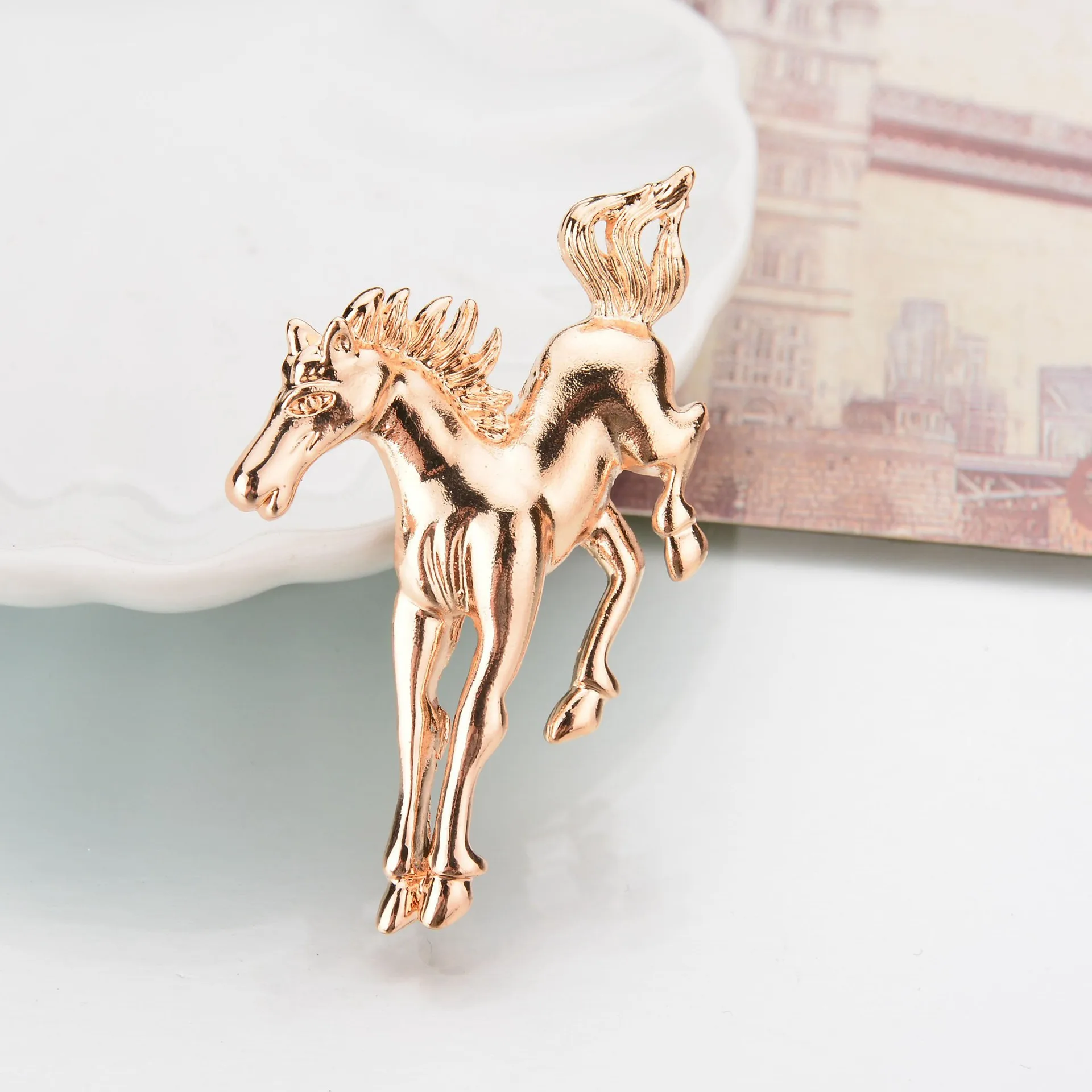 

Z148 Japanese Korean Decoration Brooch Inspiration Horse Brooch Horse Brooch Madaochenggong Chinese Zodiac Brooch