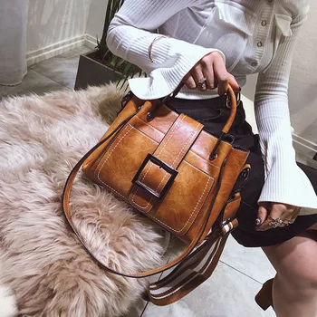 

Fashionable Women's Bag Large Capacity Portable Women's Bag European and American Belt Buckle Single Shoulder Bag Messenger Bag