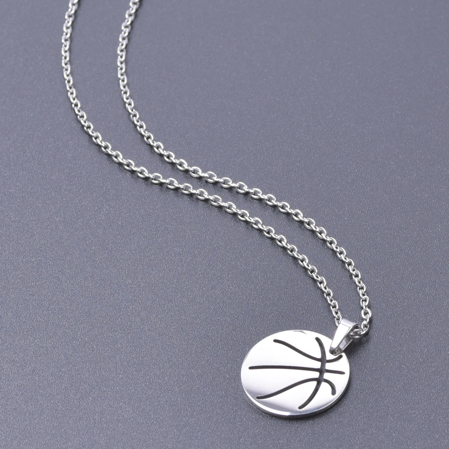 Collana alla Moda con Ciondolo a Forma di Pallone da Basket N.24 in Acciaio Inossidabile, Gioielli Sportivi per Uomo e Donna, Regalo  36
