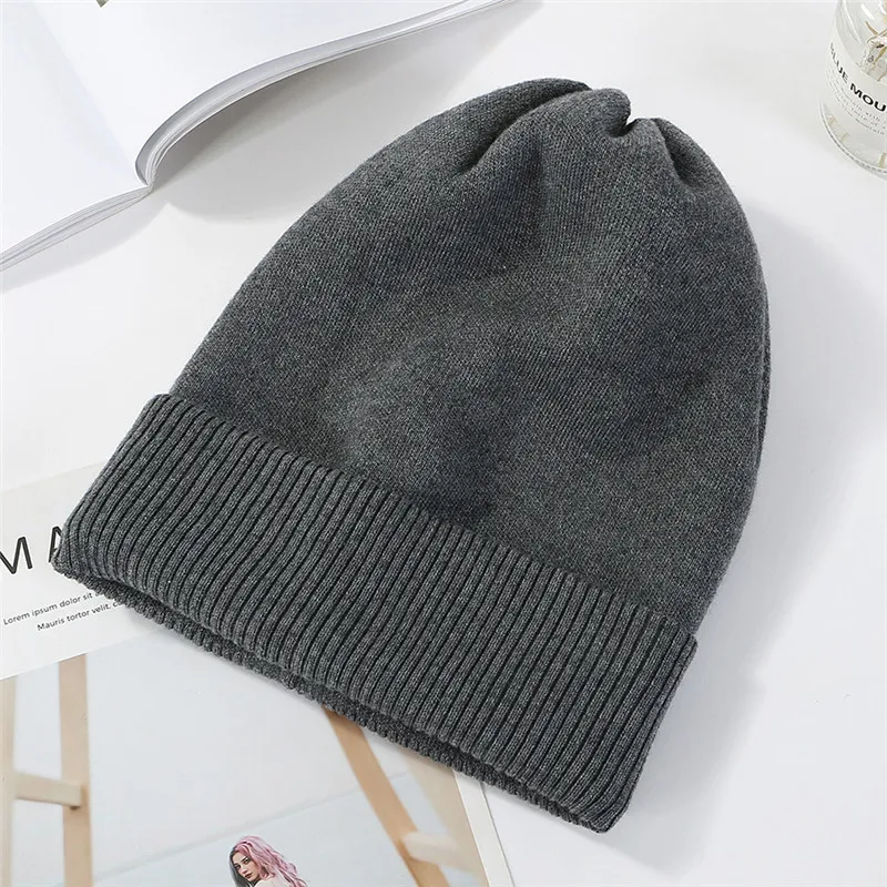 Grey hats Женские Утолщенные мягкие однотонные шерстяные шапки, модные женские повседневные уличные теплые вязаные шапки, светильник для молодых людей, 9 цветов - Цвет: Grey hats