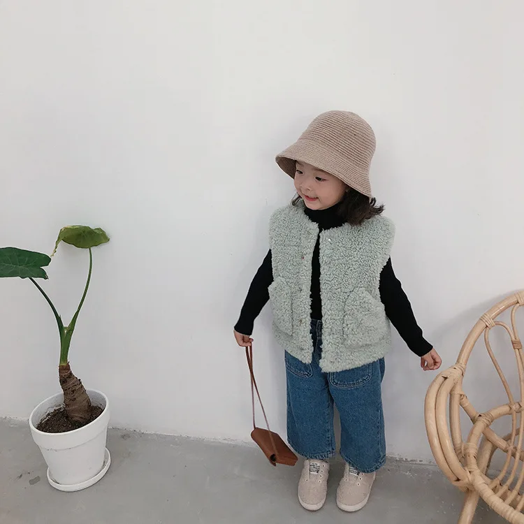 Autumn Winter fashion girls solid color quilted berber Fleece waistcoats kids warm cute sleeveless thick vests