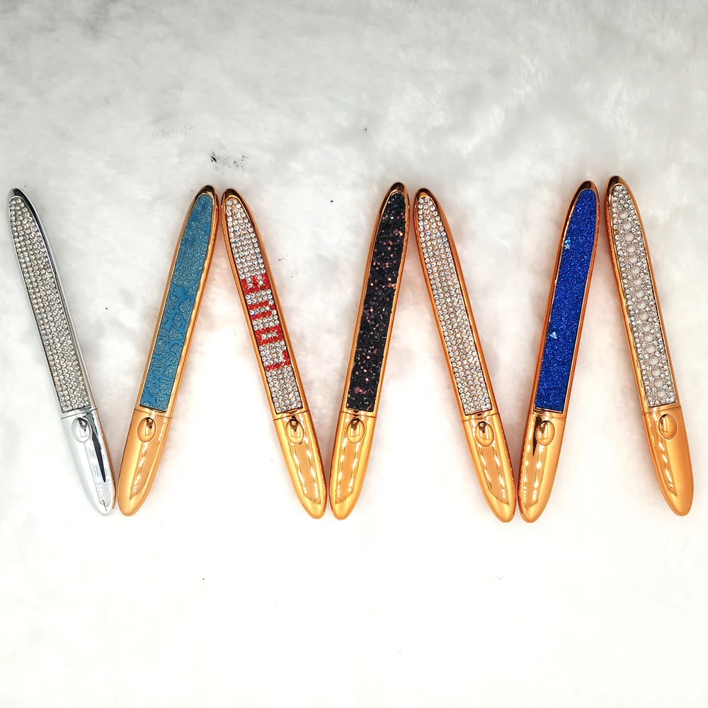 Delineador de ojos autoadhesivo mágico 2 en 1, sin pegamento, No magnético, adecuado para pestañas postizas, delineador de ojos resistente al agua con brillo de diamante