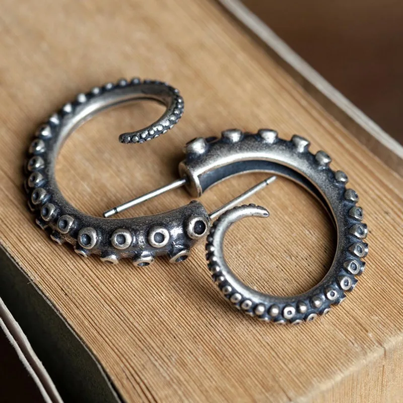 

1pcs Regalrock Gothic Punk Tails Boho Octopus Tentacles Stud Earrings