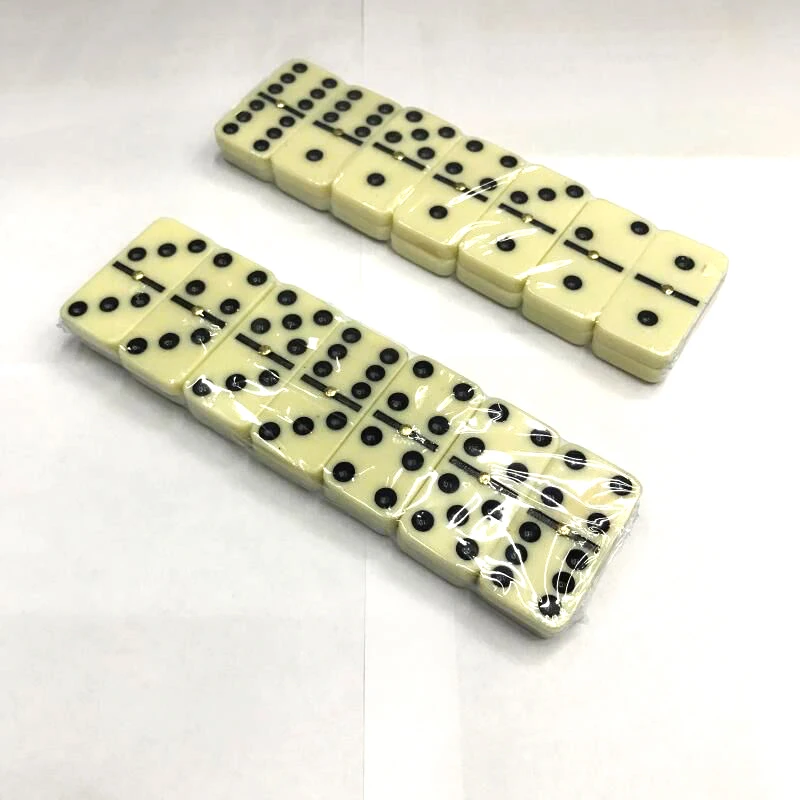 28 pcs Dominoes Board Games Funny Table Game Mini Portable Folding Travel Toys Children Entertainment Educational Toys Gifts 28 pcs Dominoes Board Games Funny Table Game Mini Portable Folding Travel Toys Children Entertainment Educational Toys Gifts