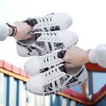 Осень 13 мальчик 14 большой ребенок Универсальный 12 Кроссовки молодых студентов 10 Спортивная Повседневная корейский стиль парусиновая обувь мужская обувь 15 лет