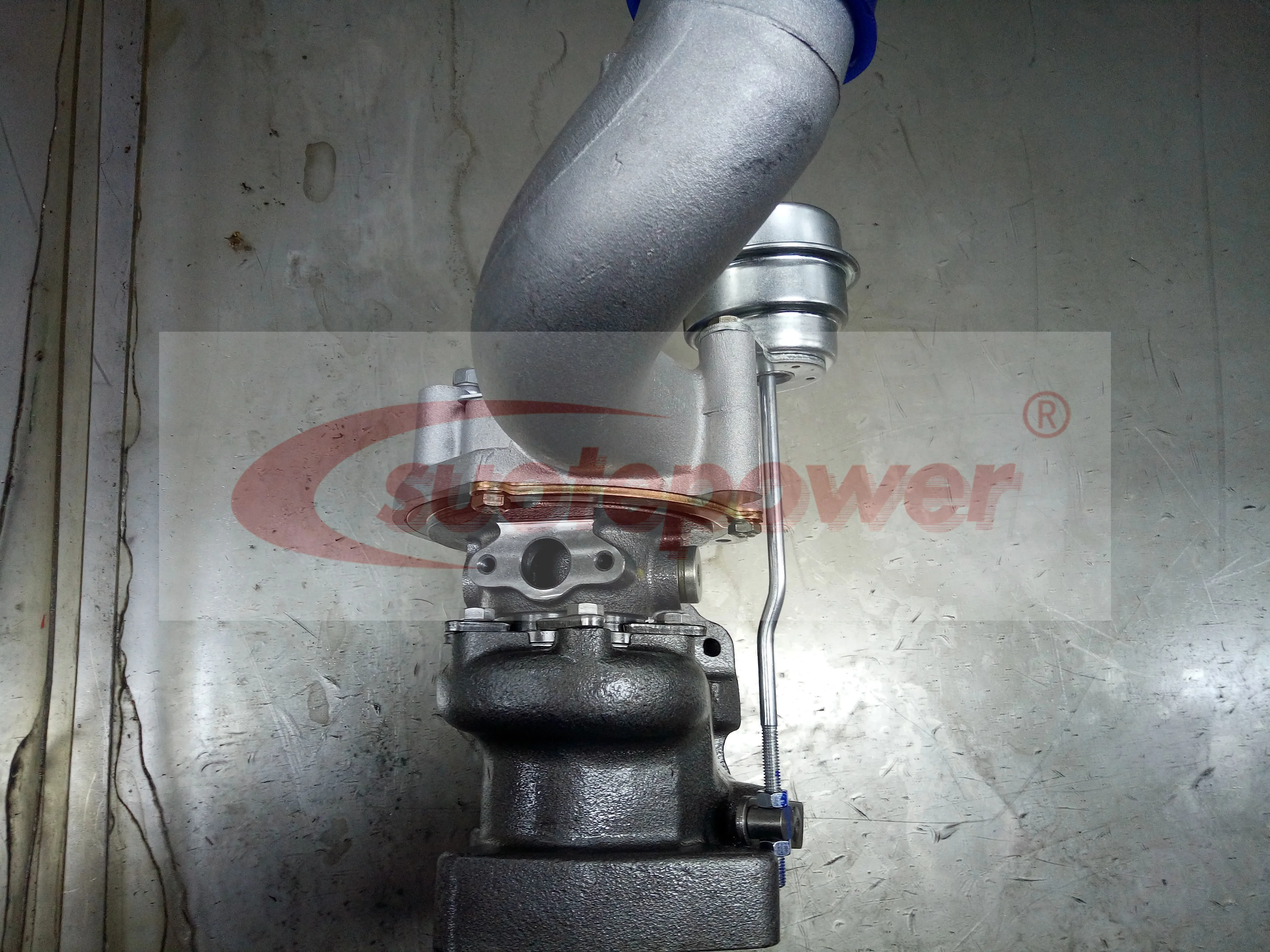 Турбокомпрессор suotepower K04 53049880026 078145704 м 078145702 м 078145704 м 078145704MX для Audi RS4 V6 Bi-turbo правый