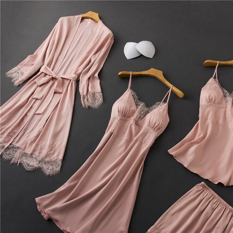 13161371757_1061836450