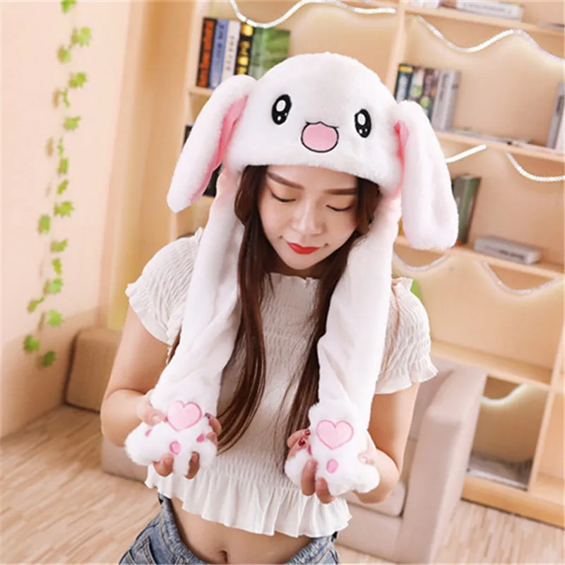 шапка виде зайчика. шапка с ушками. шапка с двигающимися ушами. шапка с кроличьими ушками. шапка "зайчик".