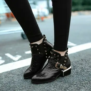 

New Women's Rivet Studs Pointed Toe Buckle Decor Casual Shoes Ankle Boots