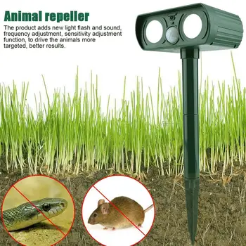 

0.12A 0.5W Ultrasonic Dog Repeller Solar Power Repeller Electronic Insect Yard Announciator Eco Friendly Outdoor Garden Animal