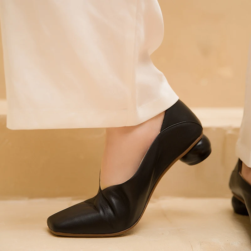 

Top Quality Genuine Leather Women Pumps Classic Design Pointed Toe Concise Elegant Basic Shoes Spring Shoes Woman