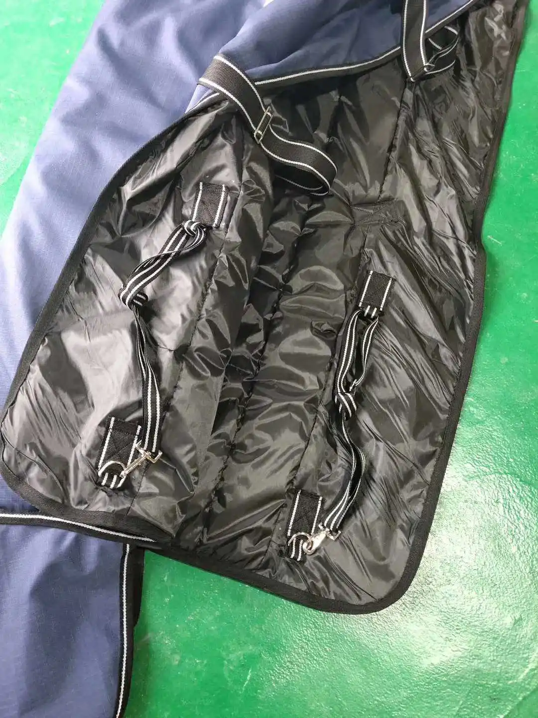 Autumn And Winter Neck Riding Waterproof And Windproof Warm Breathable Horse Rugs