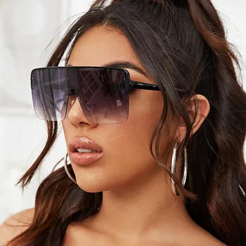 

2020 Fashion Luxury Square Metal Frame Bee Sunglasses Women Trendy Gradient Oversized Brand Designer Sunglasses UV400