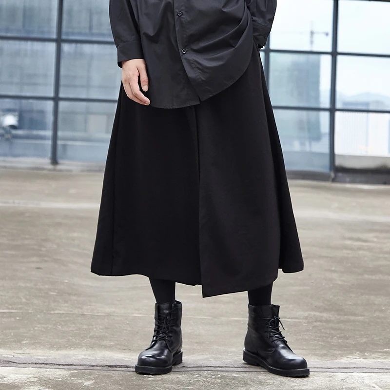 

Men Splice Loose Casual Black Wide Leg Skirt Pants Male Vintage Japan Kimono Pant Streetwear Hip Hop Gothic Harem Trousers