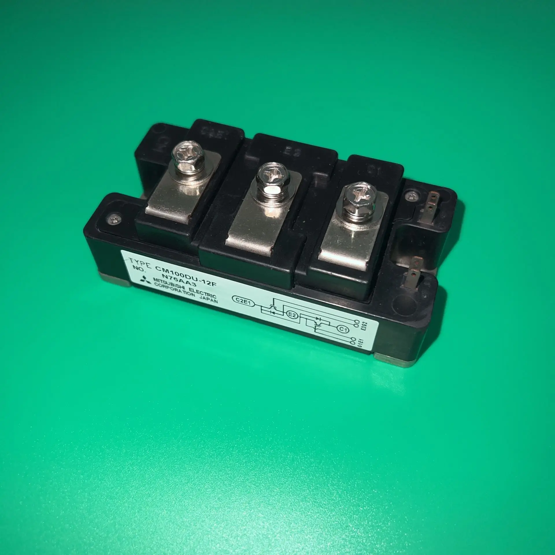 CM100DU-12F IGBT CM100 DU-12F MOD DUAL 600V 100A F SER CM 100DU-12 F MODULE CM100DU12F CM100D U-12F