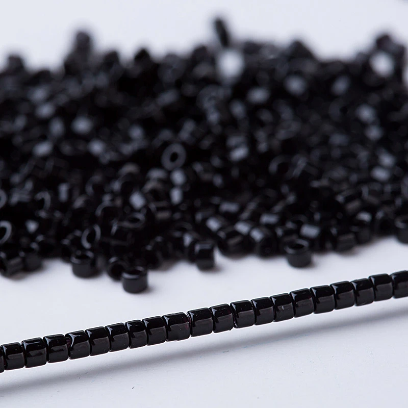Perles Miyuki Delica Cuentas 11/0 Seedbeads Япония Joyeria браслеты с подвесками многоцветный красный цвет в одежде 10 г about2000 шт - Цвет: DB10
