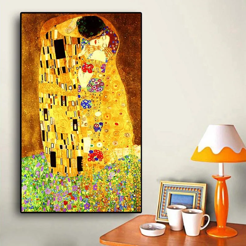 

Famous Figure Gustav Klimt Kiss Canvas Painting Print on Canvas Wall Painitng Wall Art Pictures For Living Room Home Decoration