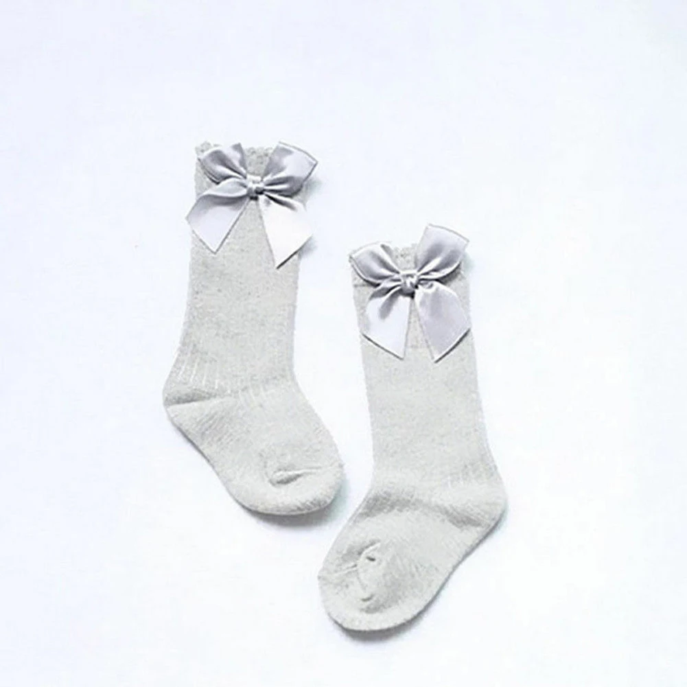 Хлопковые носки для новорожденных девочек, гольфы, носки с бантиком для От 0 до 4 лет - Цвет: Серый