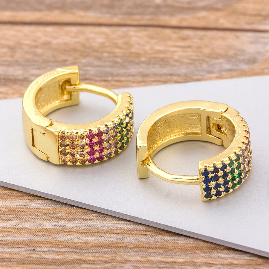 

New Fashion Round Stud Earrings for Women Girls Boho Top Quality Copper Zircon Gold Earrings Fine Party Outdoor Sports Jewelry