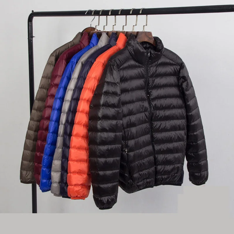 Ультра-светильник, тонкая хлопковая куртка для мужчин, новинка, Осень-зима, тонкое короткое теплое белое пуховое хлопковое пальто с капюшоном размера плюс, повседневные пальто