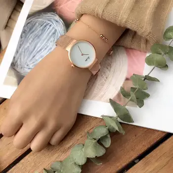 

2018 hot selling sports style quartz watch for ladies dress women analog watches gift