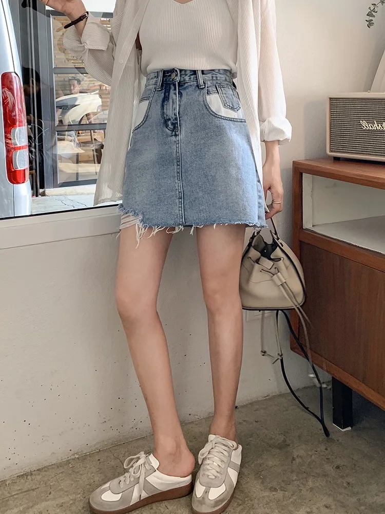 

Frayed Trim Denim Skirt Summer Wear for Women New Style Irregular with Holes Versatile High-waisted Denim Skirt