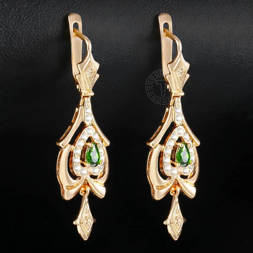 Серьги для женщин Teardrop Olivine Green CZ люстра с золотым покрытием с прозрачным кубическим цирконием GE109