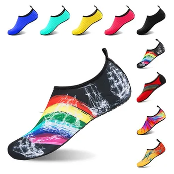 

Summer Men Woman Water Shoes Beach Outdoor On Surf Aqua Shoes Skin Sock Striped Shoes Lighweight Couples Sea Shoes