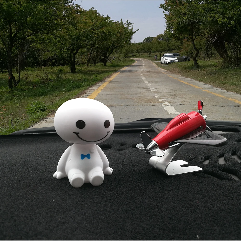 Автомобильный орнамент Симпатичный робот с вибрирующей головкой Baymax кукла