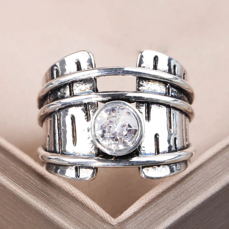 Vintage Finger Punk Ring Retro Matal Filled Rhinestone Knuckle Rings For Women Party