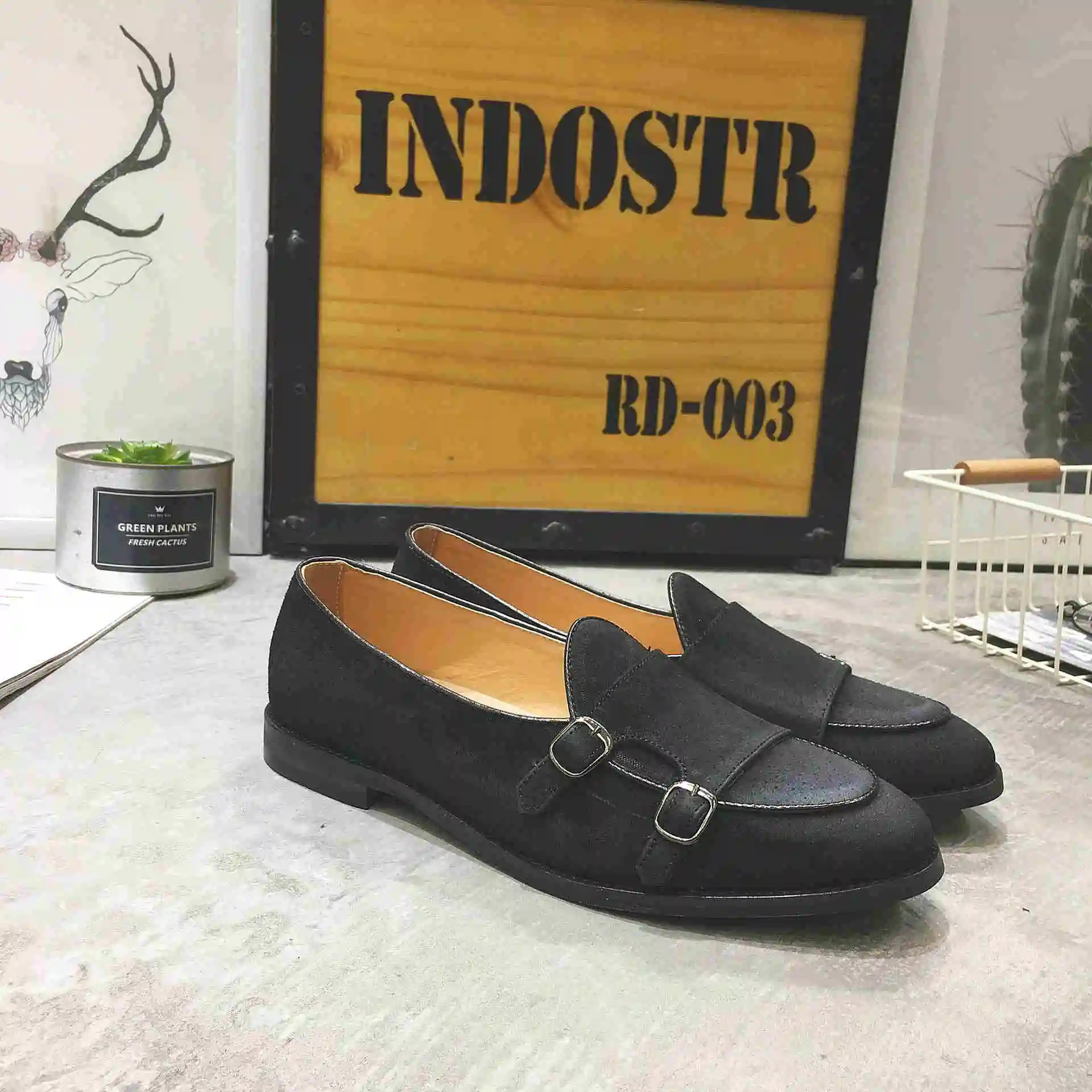 Fashion Men Loafer New Handmade Retro double monk buckle straps Casual Shoes Men Moccasins For Men Leather Flat Shoes
