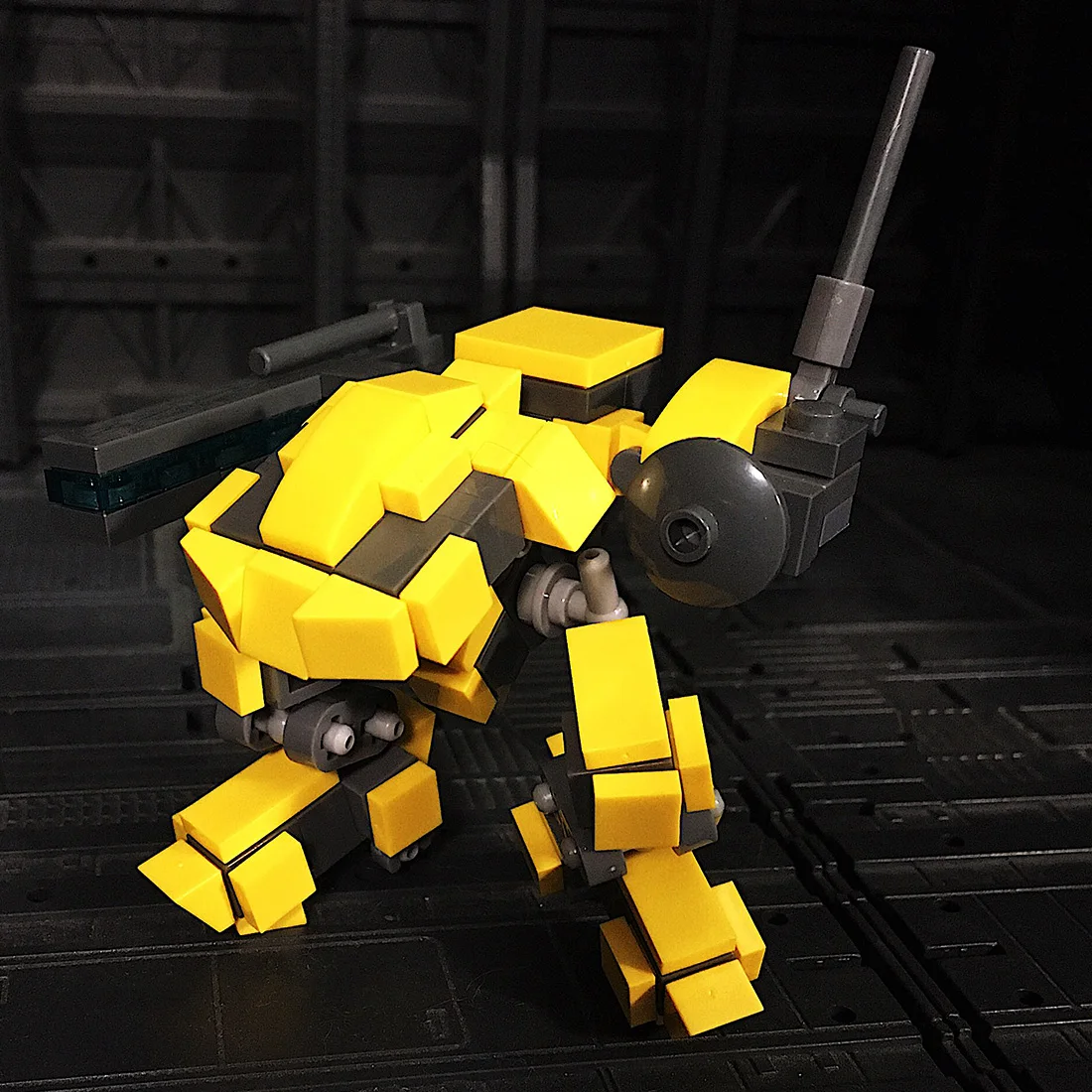 

New Hot 125Pcs STEM MOC RE Two-legged Mecha Type 1 Model Small Particle Building Blocks Educational Toy Set - Yellow