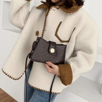 

Fashion Retro Crocodile Leather Women Crossbody Handbags Solid Color Shoulder Messenger Bags Ladies Daily Satchel