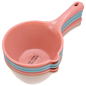 

5PCS Kitchen Scoop Thick Plastic Water Ladle Long Handle Bathing Boiler Water Scoop Dipper Baby Bath Shower Caps Cup Spoons