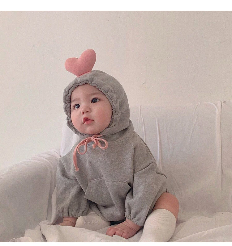 Autumn and Winter Baby Girl Bodysuit Baby's Three-dimensional Love Climbing Garment Long-sleeved Baby Clothing