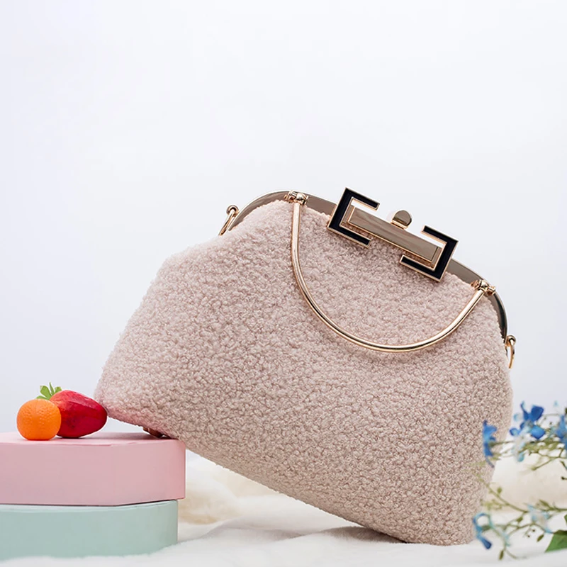 

2021 New Hot Fashion Teddy Velvet Fabric Women Vintage Kiss Lock Top Handle Handbag Purse Shoulder Bag with Chain Crossbody