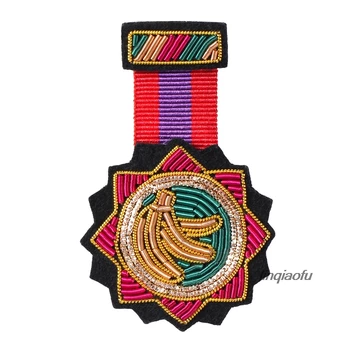 

Indian silk hand-embroidered brooch neckline pin fixed clothes decorative badge