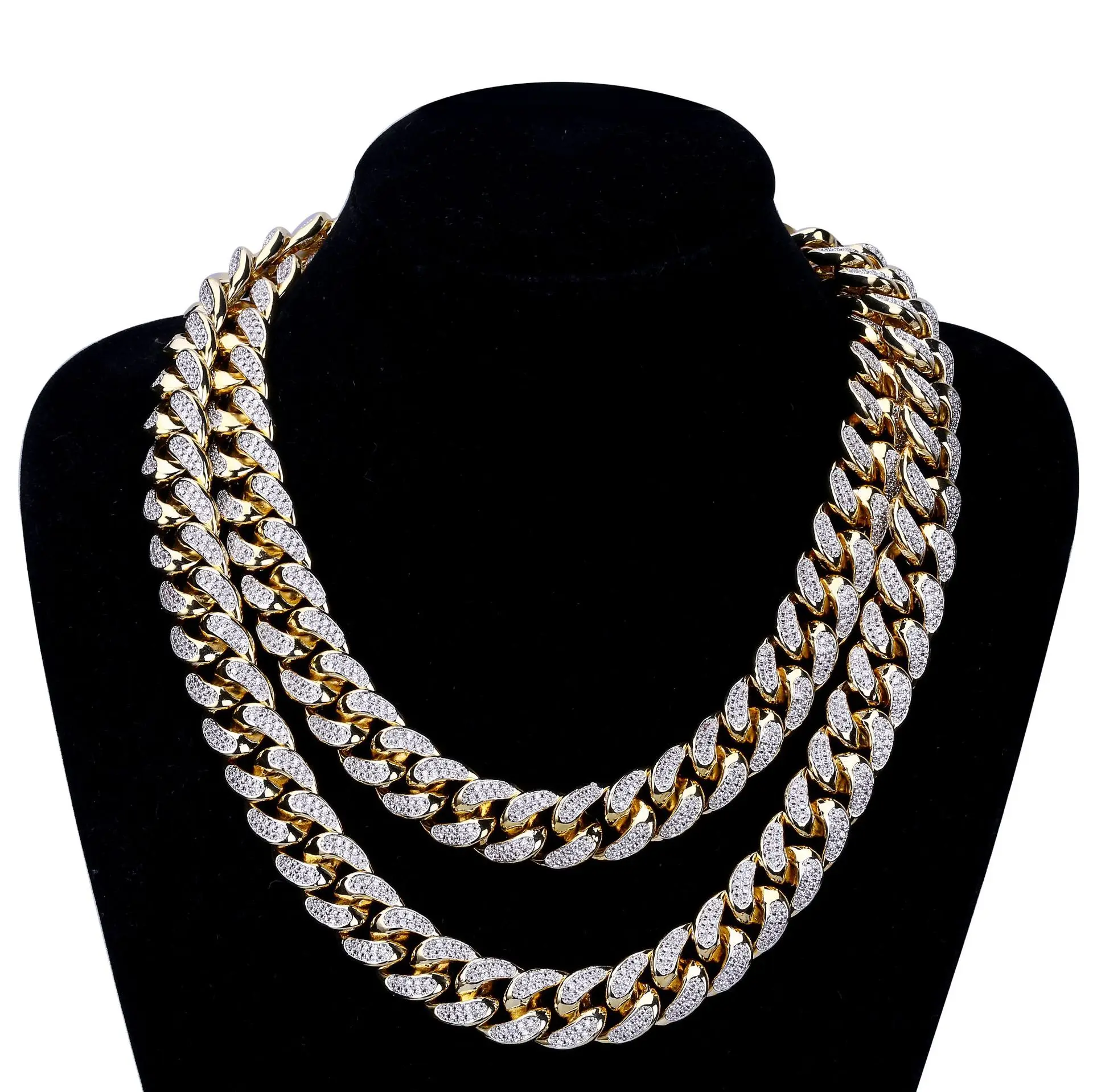 

Cross Border for Europe And America Hip Hop Cuba Miami Men Hip Hop Daikin Pendant 18 Mm Stereo Zircon Necklace