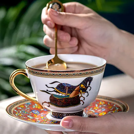 Костяной фарфор, чайная чашка, блюдо, набор для дома, европейская кофейная чашка и блюдце, набор, маленький, роскошный, английский, керамический, послеобеденный чай, чашка