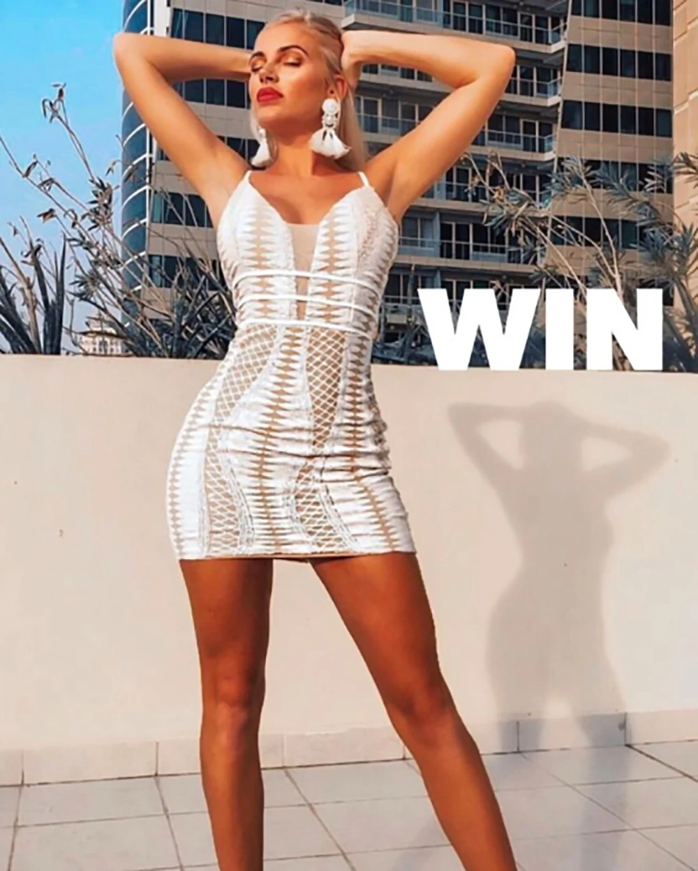 Lyer Elegant Sexy Dress Spaghetti Strap Mini Apricot With White Mesh Figurehead Rayon Bandage Evening Party 2020 Hot Sale | Женская