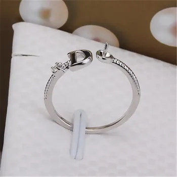 

Zircon Inlaid Butterfly Pearl Ring For Ladies Wedding Party 925 Silver Adjustable Bracket Without Pearls