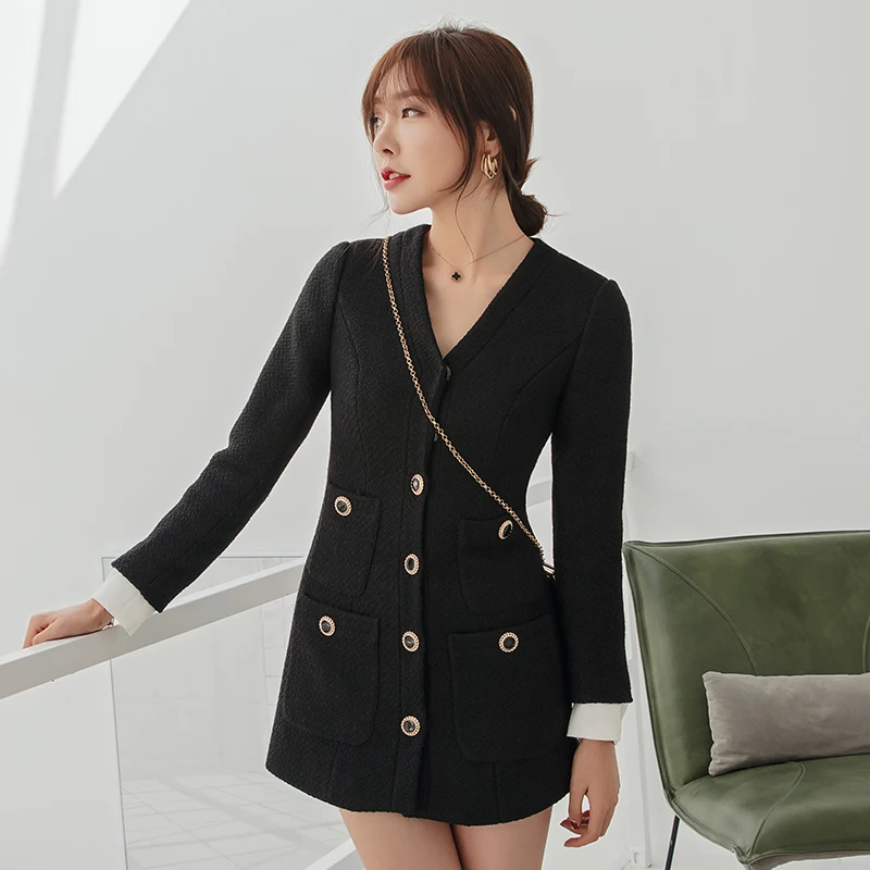 

YIGELILA Autumn New Arrivals Black Dress V-neck with Pokets Long Sleeves Short Dress Empire A-line Above-knee Mini Dress 65288