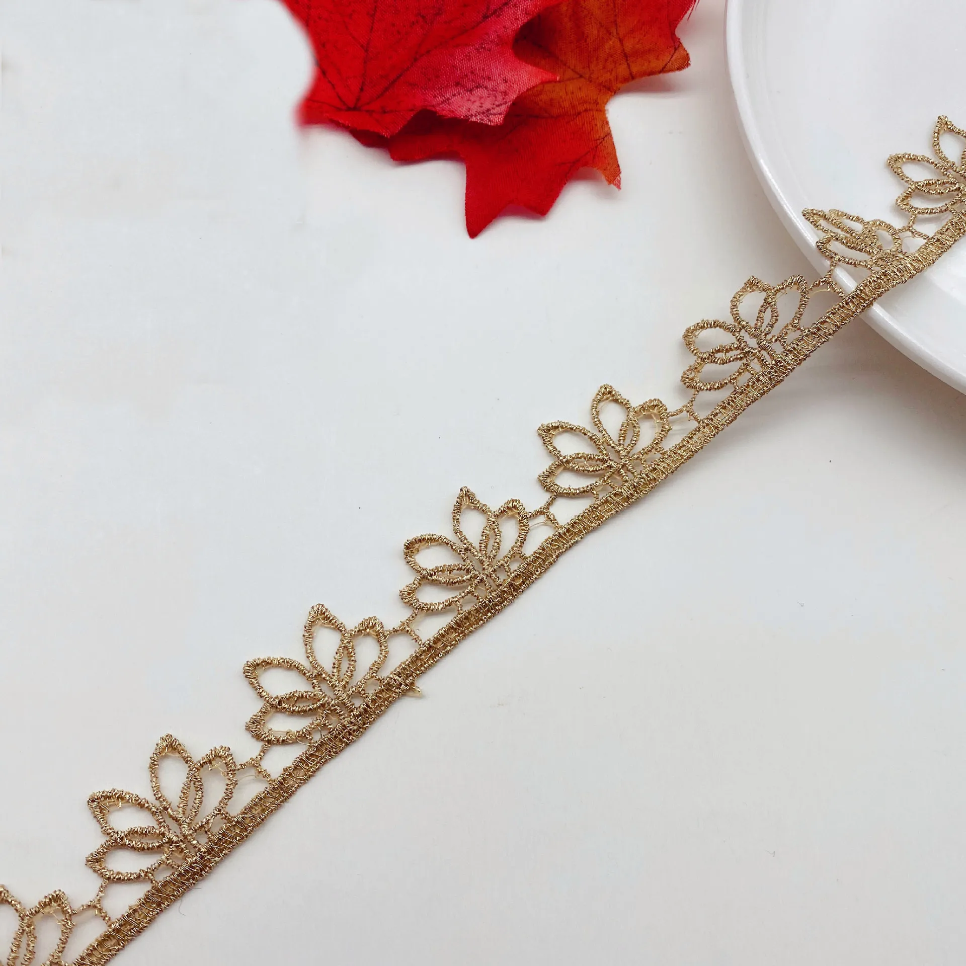 Width 2cm GoldenThread Lace DIY Unilateral Hollow Lotus Embroidery Handmade underwear Lolita GaWedding Clothing Accessories Lace lace fabric