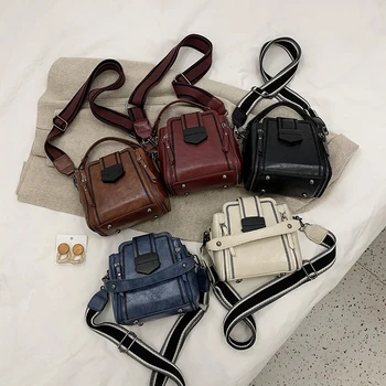 

Bags Women 2019 New Korean Texture Wild Wide Shoulder Shoulder Messenger Bag Fashion Retro Bucket Bag